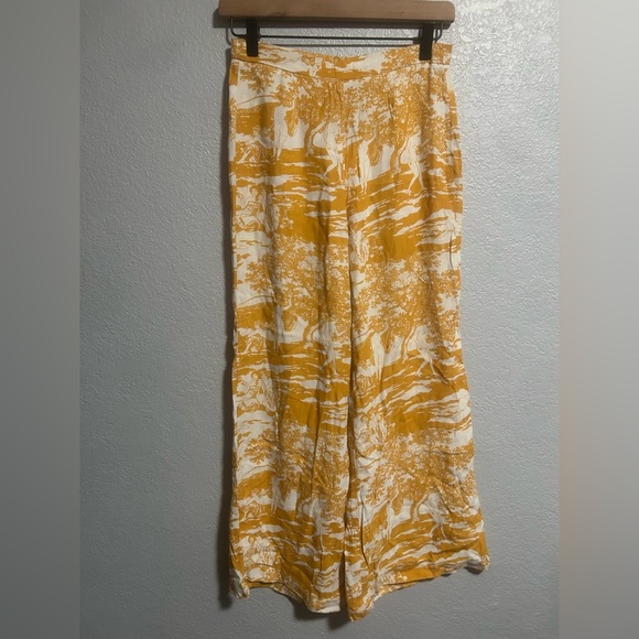 Reformation yellow Clare pant in Renaissance size 2 - Picture 4 of 9